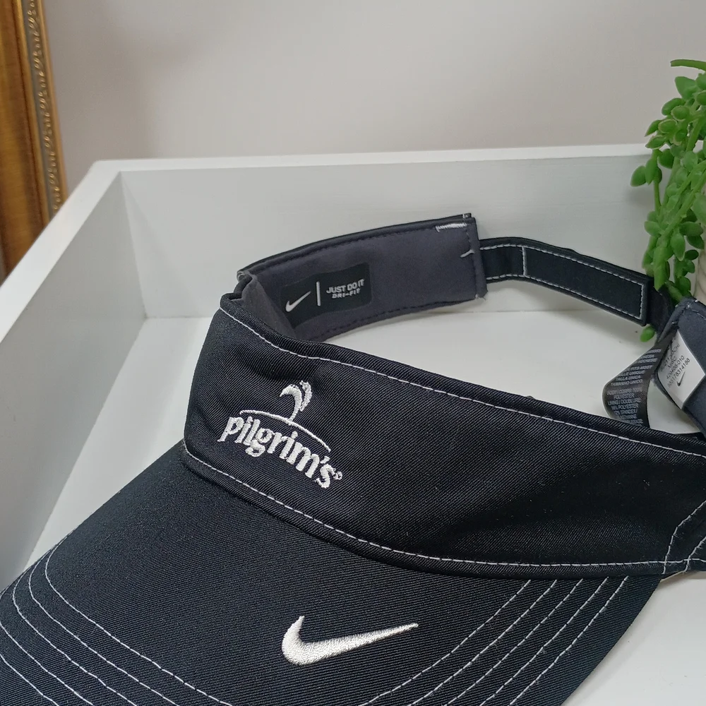Nike Pilgrim's Black Adjustable Golf Visor Embroidered Swoosh Hat